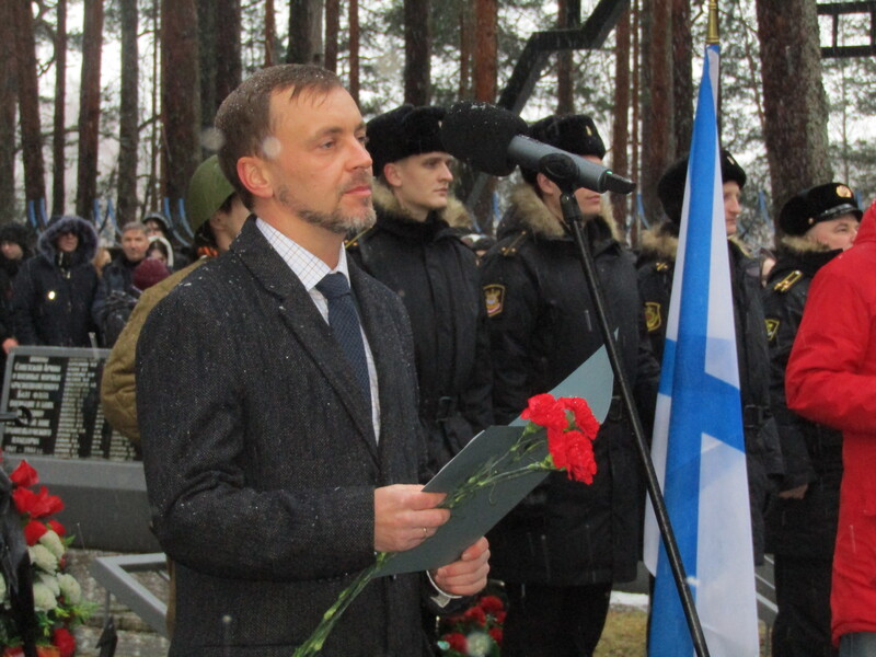 «Вспомним блокадные скорбные были…»