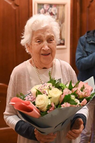 Сто лет: не верю!