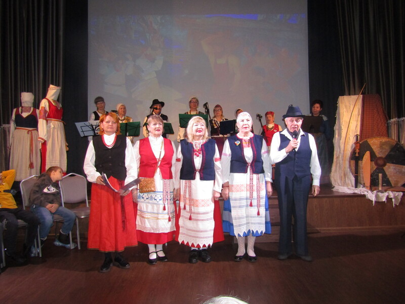 Вспоминая древние сказанья